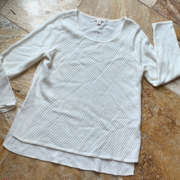 Westbound geometrical white on white with slits, longer in the back - Picture 2 of 7